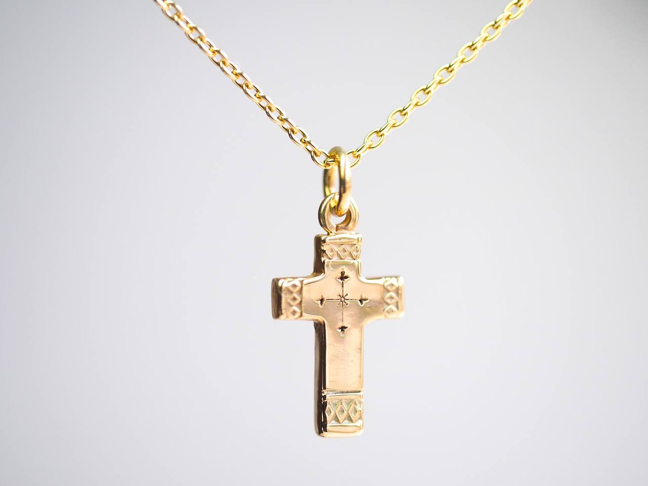 Idealism Sound お取り寄せ商品 納期目安1ヶ月 Idealism Sound Archive クロスモチーフ ネックレス No Bryan