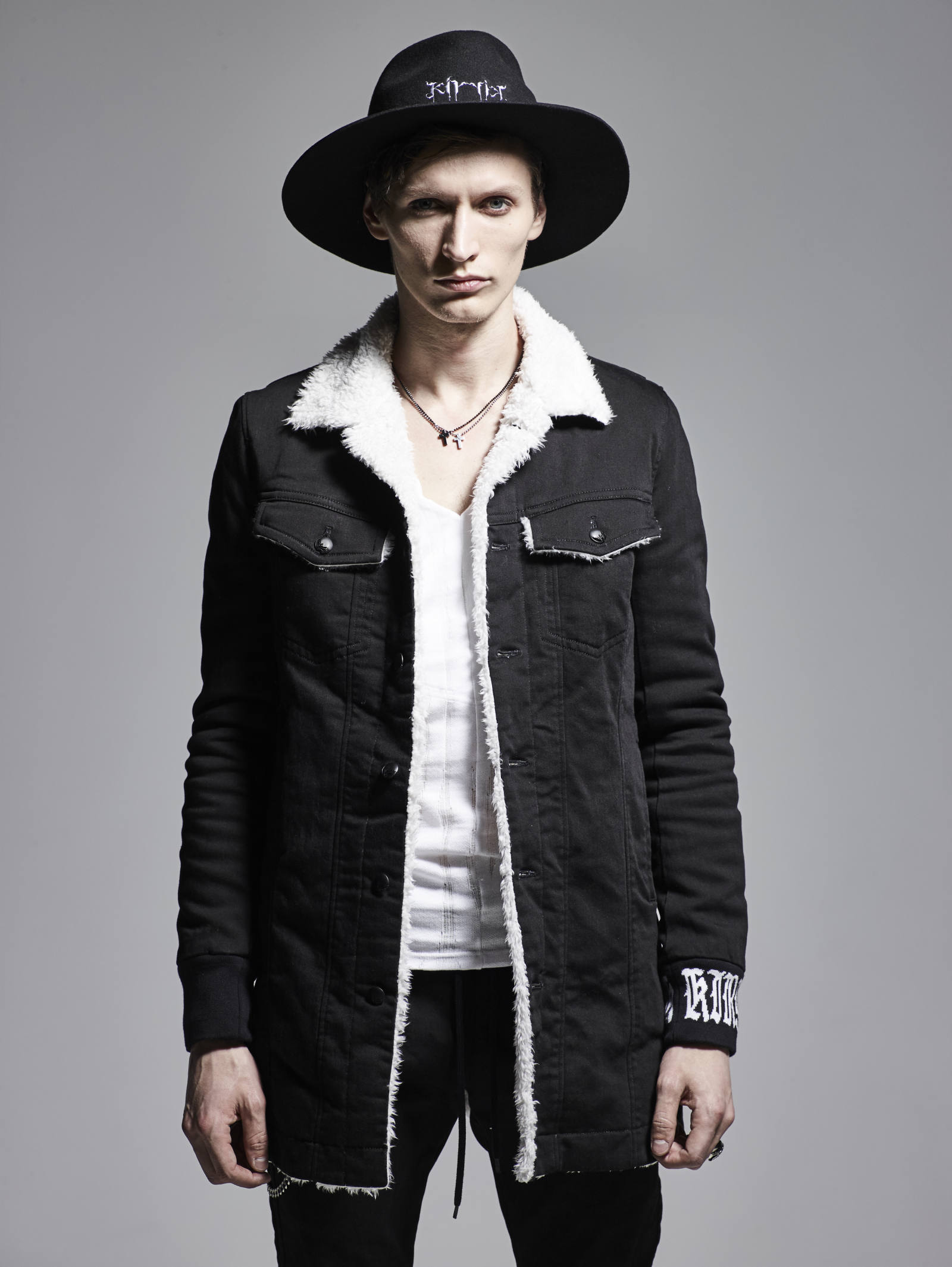 Kiryuyrik 19 7月入荷予定分 ロングgジャン ボアホワイト Bryan